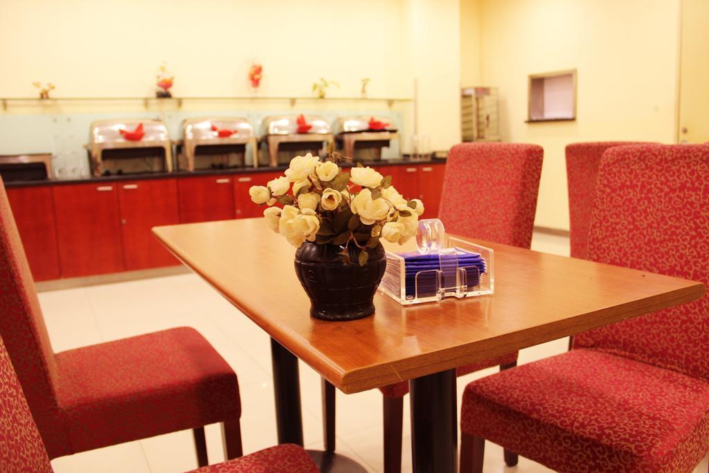 Hanting Hotel Guilin Xiangshan Park Branch Екстер'єр фото